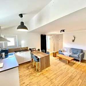 https://le-savignac-les-ormeaux.midi-pyreneeshotels.com